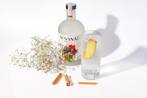 Beauty Non-Alcoholic Aperitif - 70CL - Image 2
